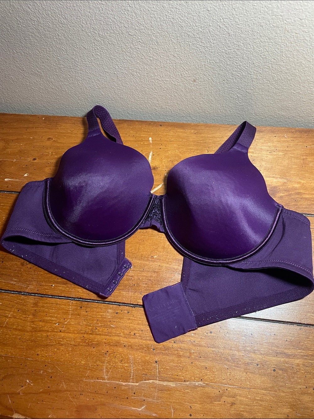 Vanity Fair deep purple smooth padded cup bra - 44C